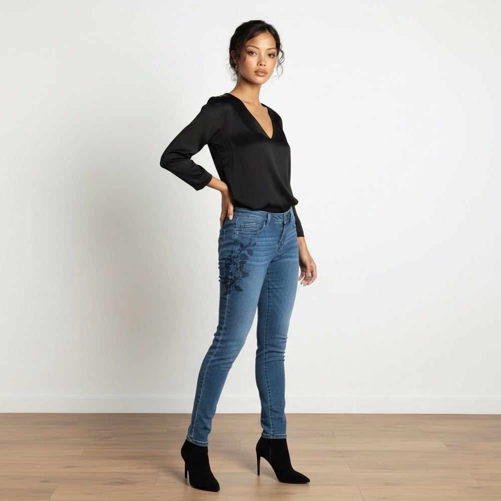 Elle Embroidered Skinny Ankle Jeans